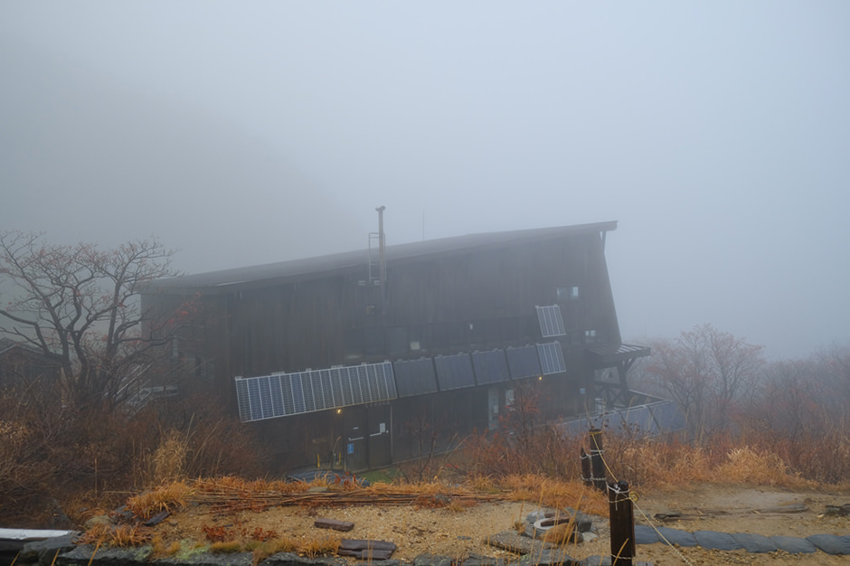 くろがね小屋