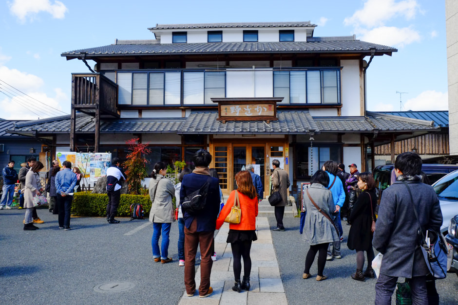 開店直前の野さかの様子