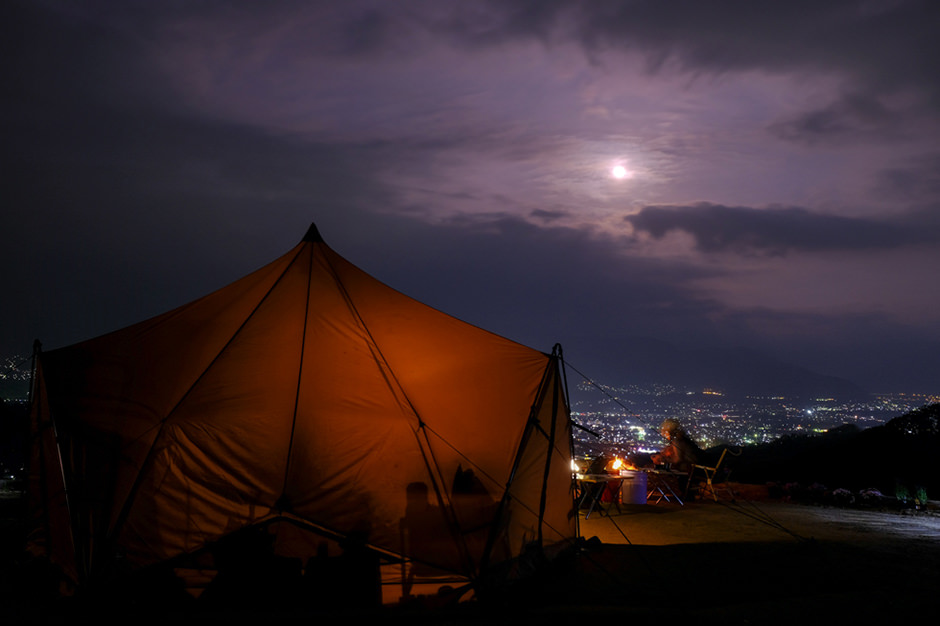 パインウッドオートキャンプ場からの夜の眺め